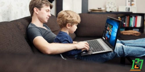 Chọn mua laptop cho con em mình học online - LAPTOP127