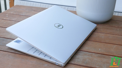 Laptop127 _ Trên tay chiếc laptop đáng mua nhất năm 2021