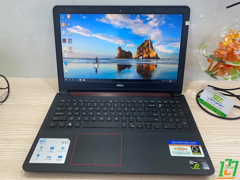 DELL GAMING N7557