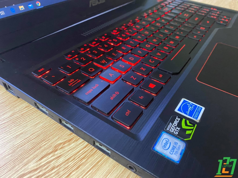 ASUS GAMING TUF FX503 thumb