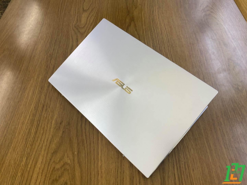 ASUS ZenBook 14 (UX431) - SIÊU CHẤT thumb