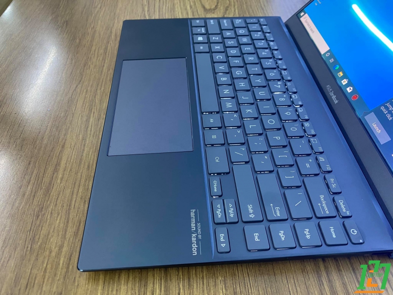 Asus Zenbook UX325 new 99,99% thumb