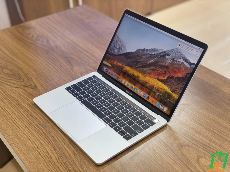 MV9A2 – MacBook Pro 2019 13 inch thumb