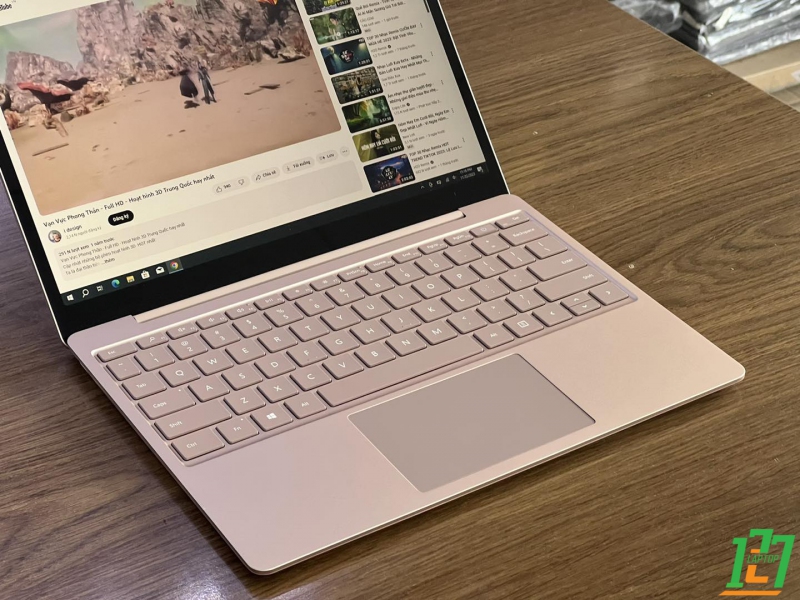 Laptop Surface Go màu hồng thumb