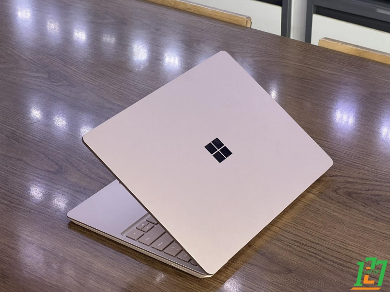 Laptop Surface Go màu hồng thumb