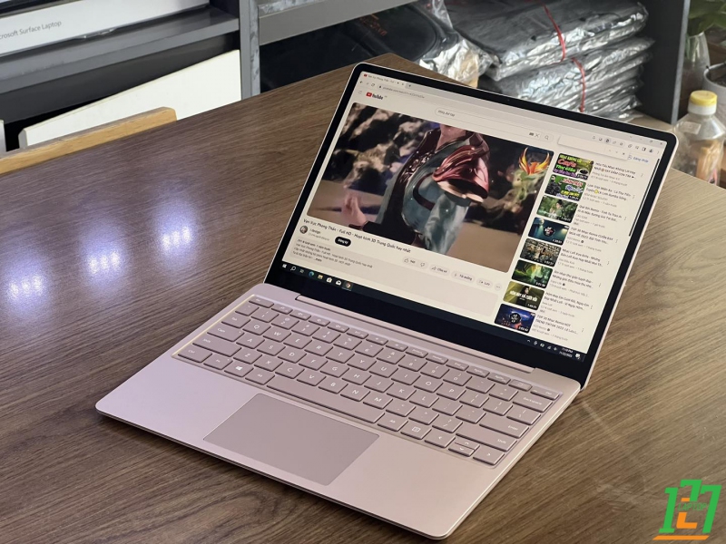 Laptop Surface Go màu hồng thumb