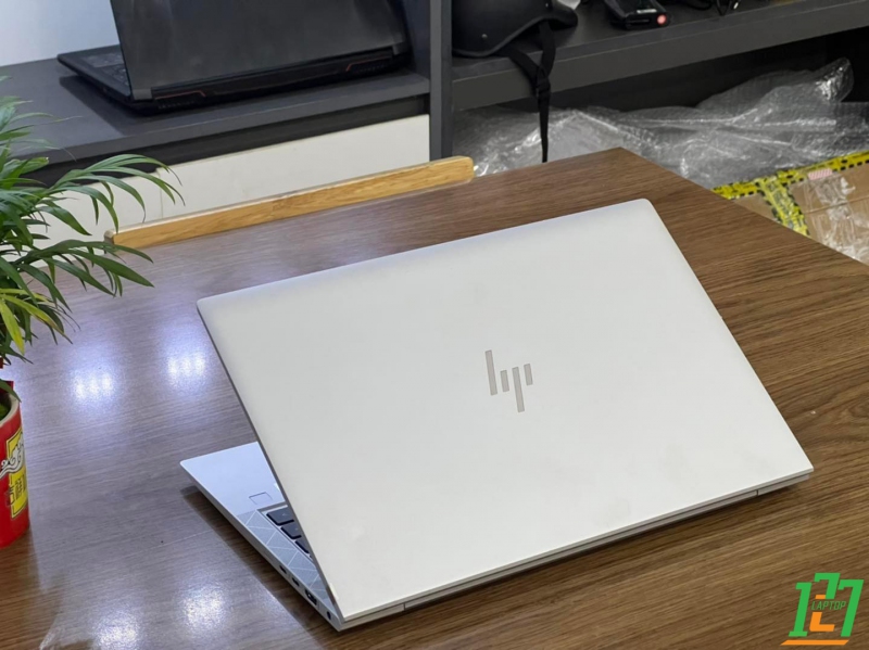 HP Elitebook 830 G7 thumb