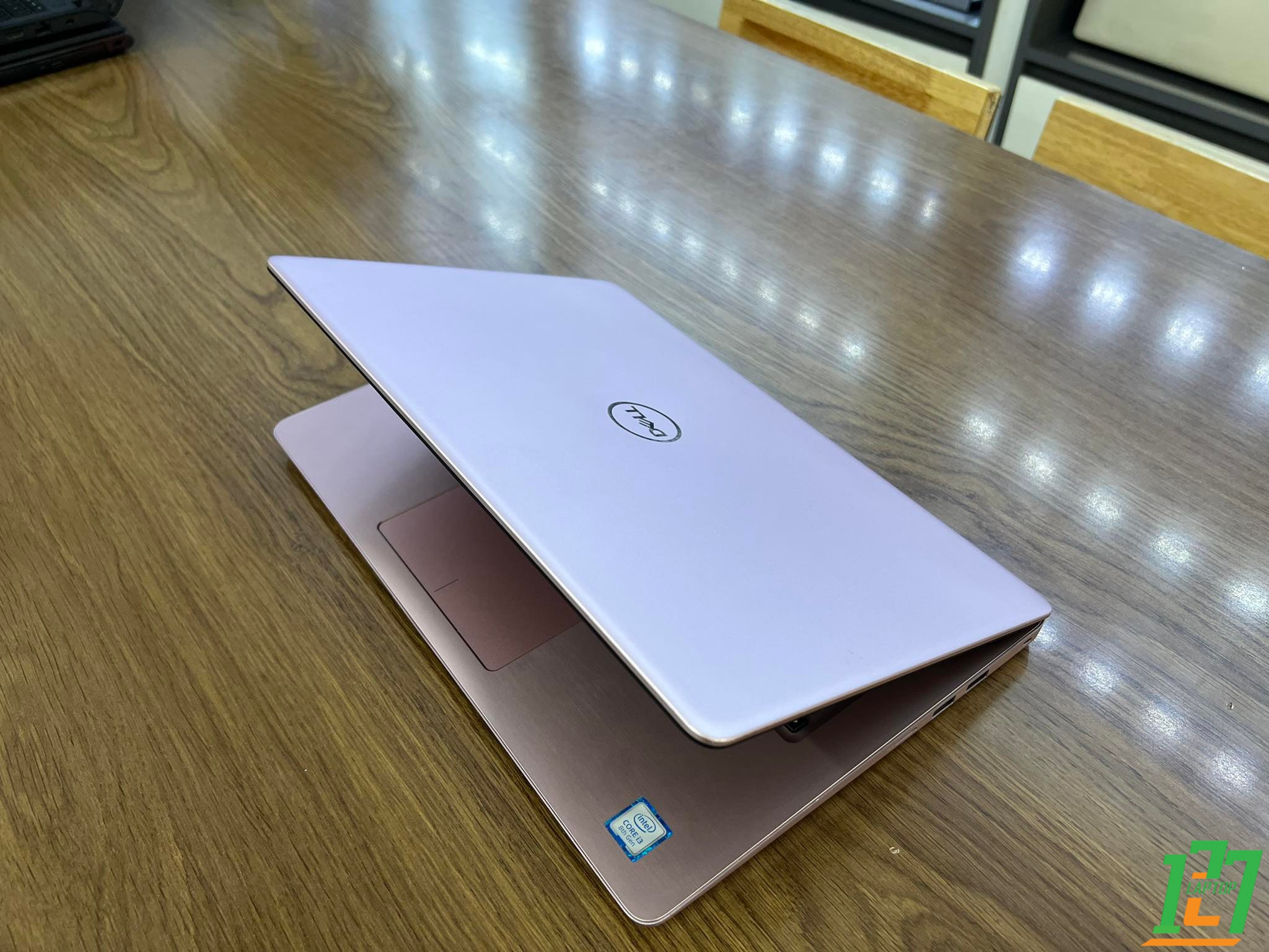 Dell Inspiron 5370 N3I3002W hồng xinh xắn