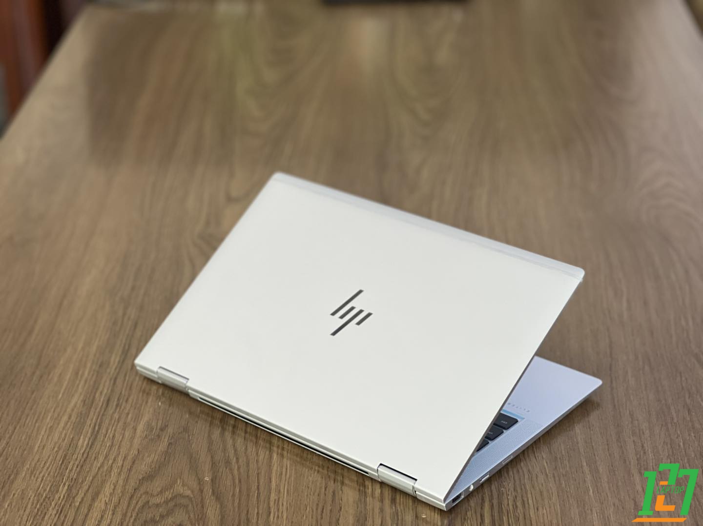 HP EliteBook x360 1030 G4